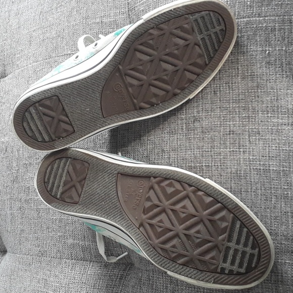 Converse, women size 6 - Picture 2 of 4